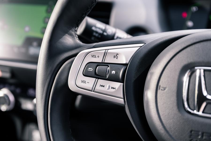 Детали интерьера Honda Jazz e:HEV 2020 года  (UK) (фото 27 из 40)